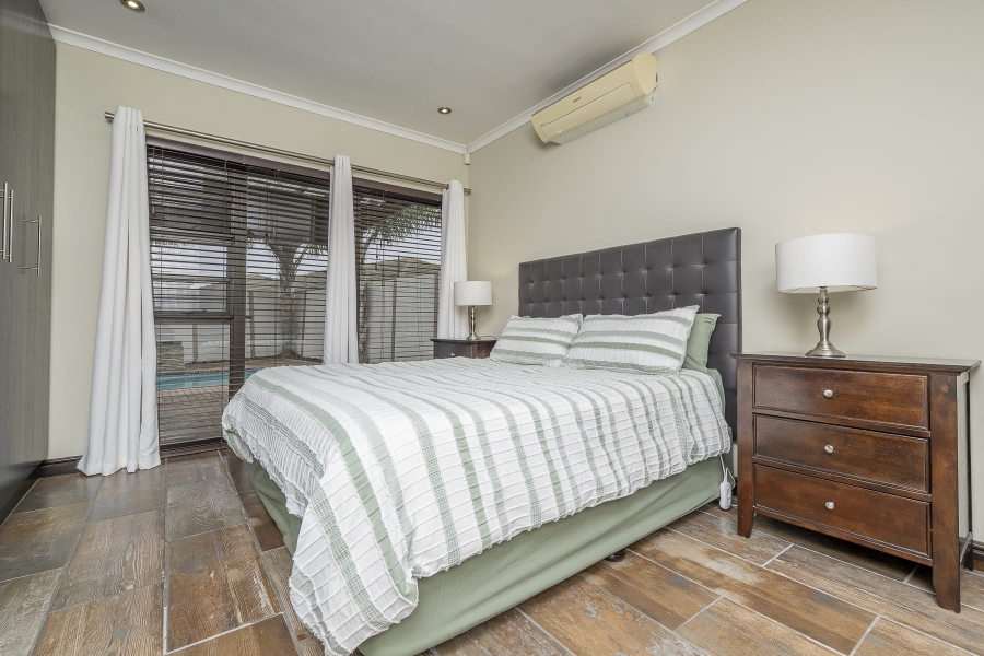 3 Bedroom Property for Sale in Jakarandas Western Cape